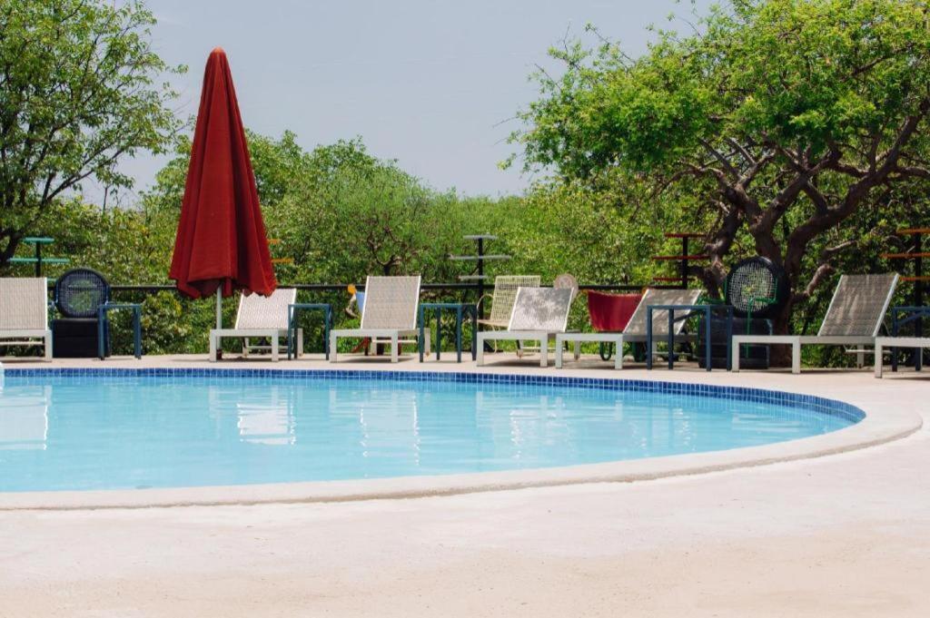 Etosha Safari Camp, Etosha National Park, Namibia 호텔 오카우쿠에요 외부 사진